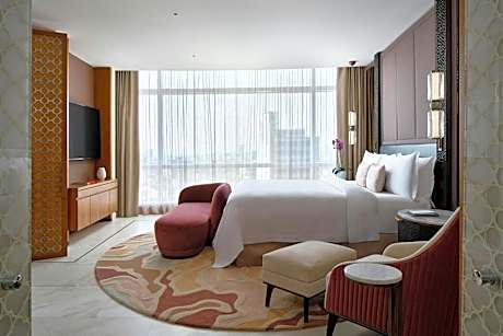 Astor - Butler Service, Suite, 1 King, Reforma Avenue view