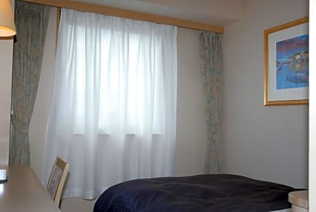 Deluxe Single Room - Smoking