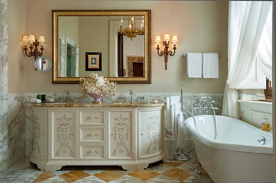 Four Seasons Hotel Firenze