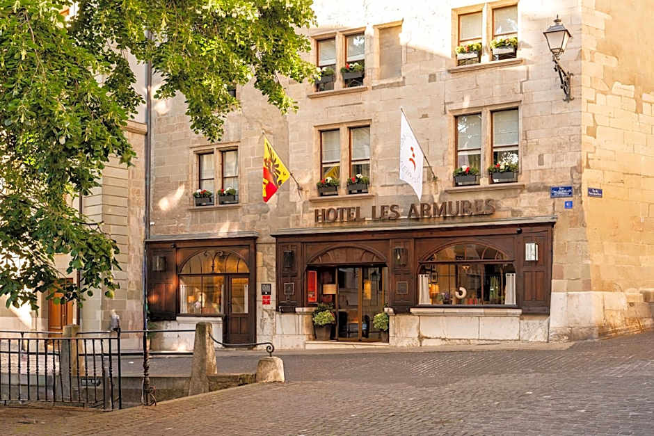 Les Armures Hotel