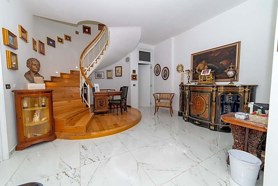 La Villa Del Senatore