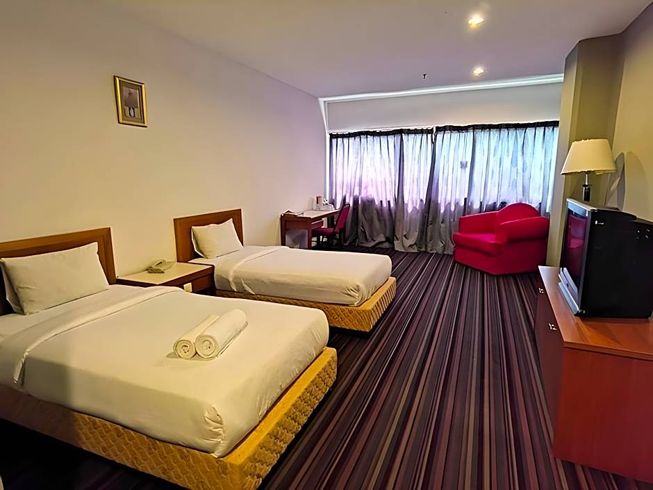 Belllo Hotel Jb Central