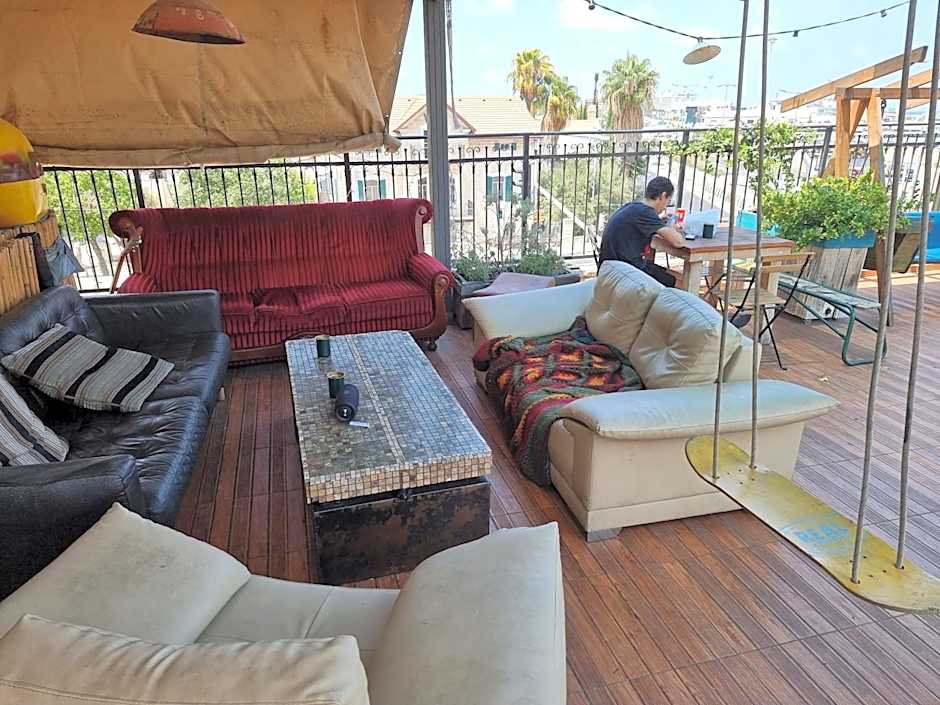 Haifa Hostel