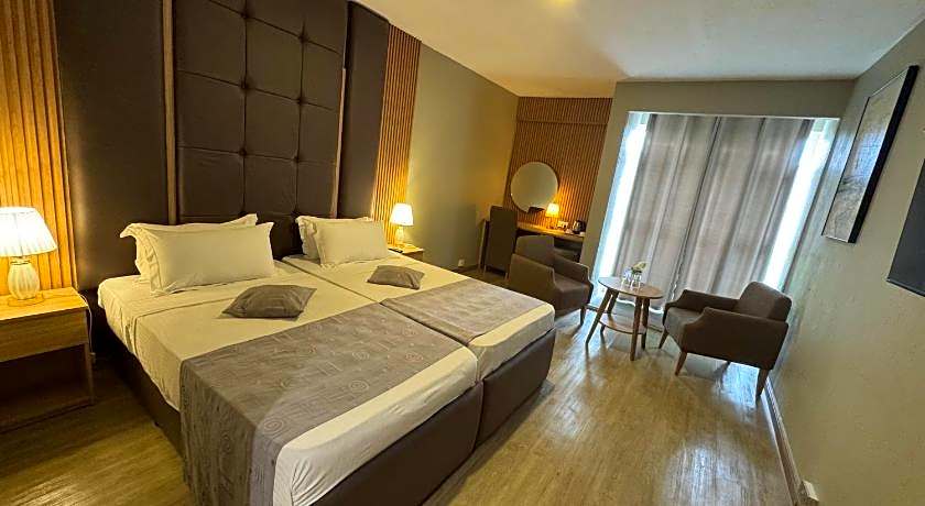 The Gold Crest Hotel
