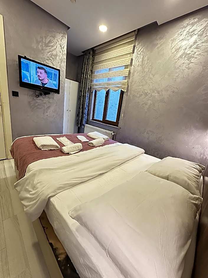 Taxim Alyon Suite Hotel