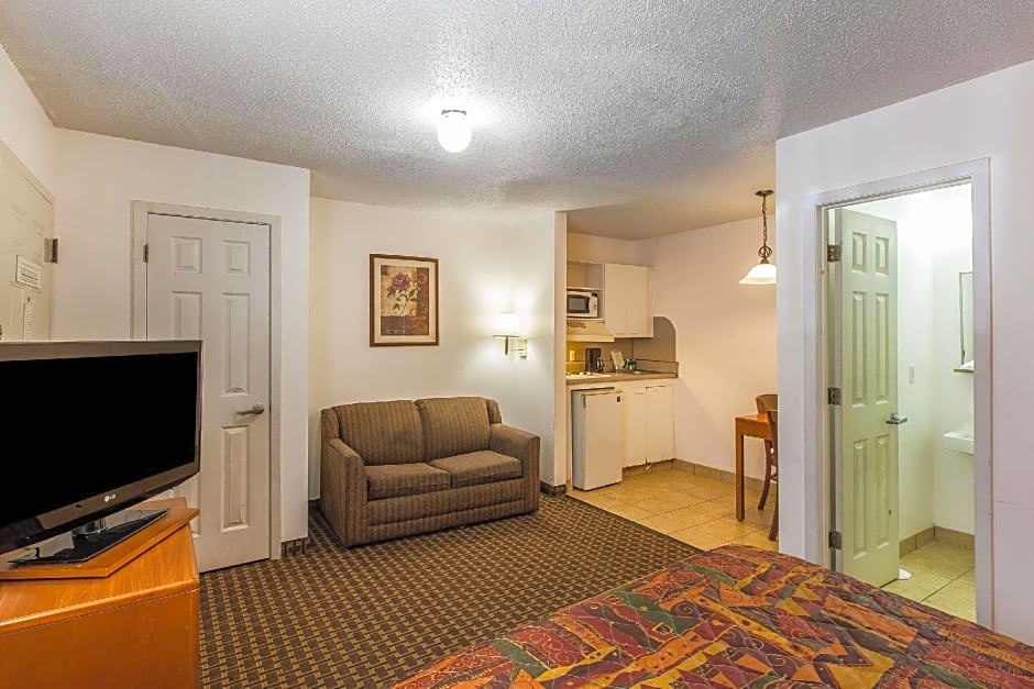 Suburban Studios Abercorn