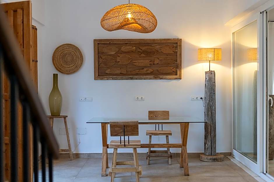 Moorea Boutique - Only Adults