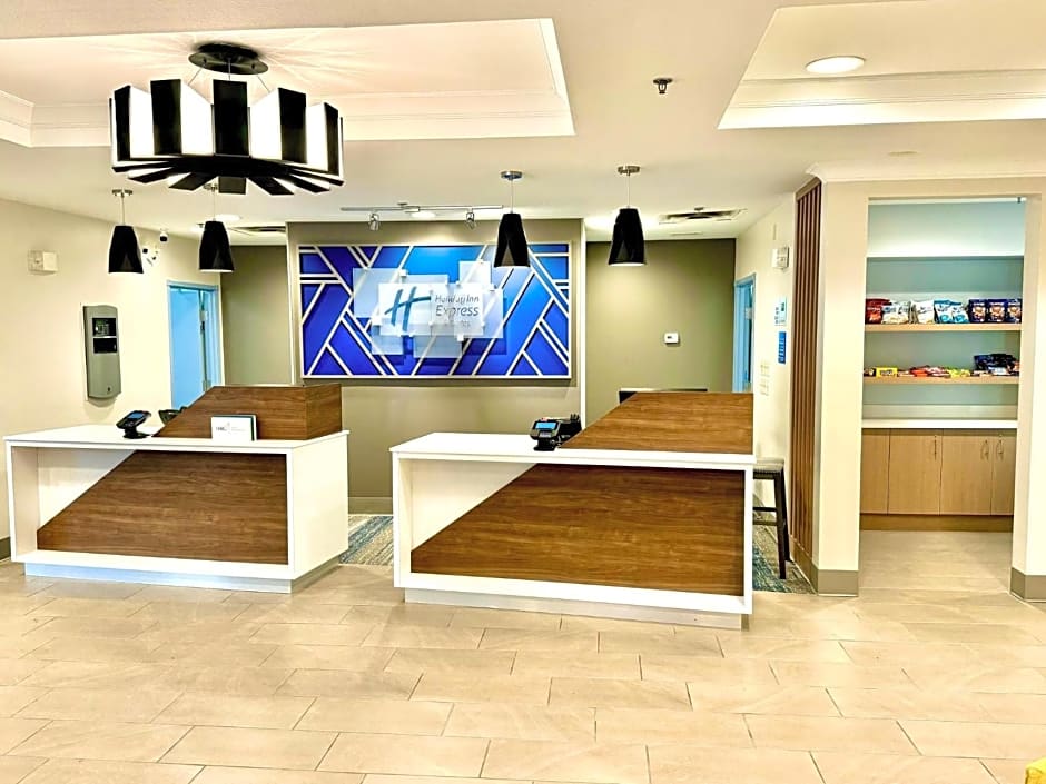 Holiday Inn Express Hotel & Suites Dewitt - Syracuse By IHG