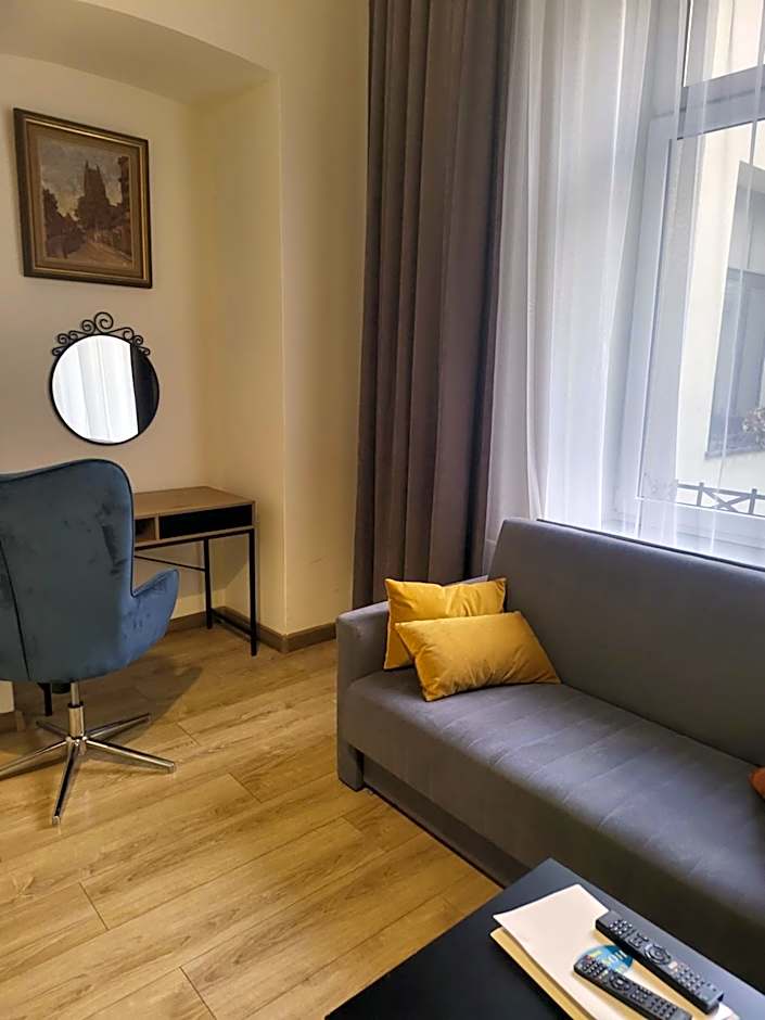 Amber Hostel