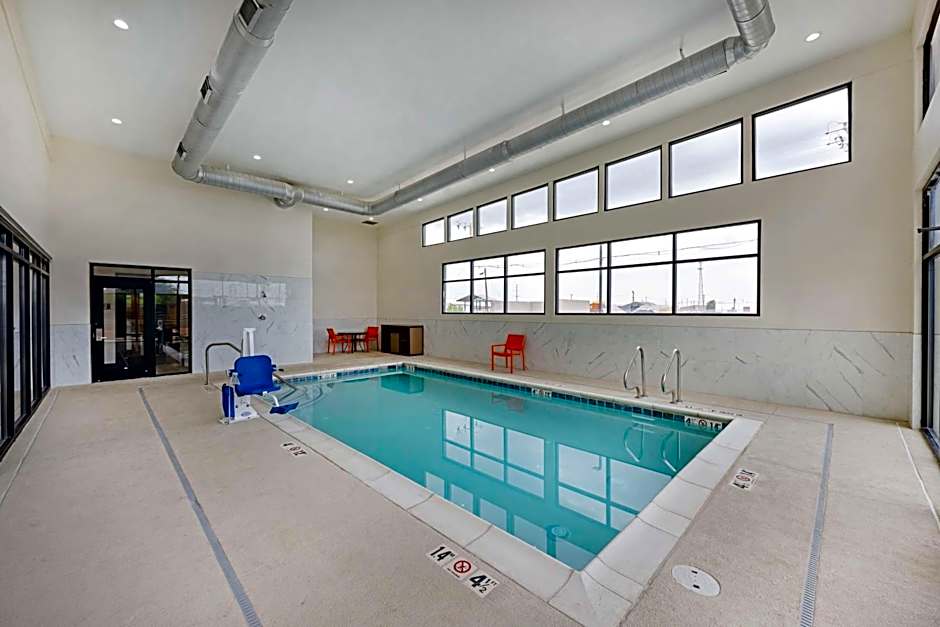 Best Western Plus Executive Residency Carlsbad Hotel