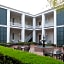 Monmouth Historic Inn