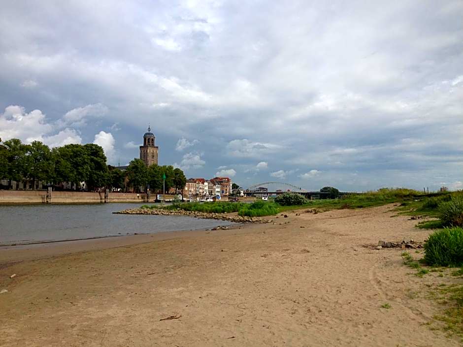 Hanzestadslogement "De Leeuw", logies in het centrum van Deventer