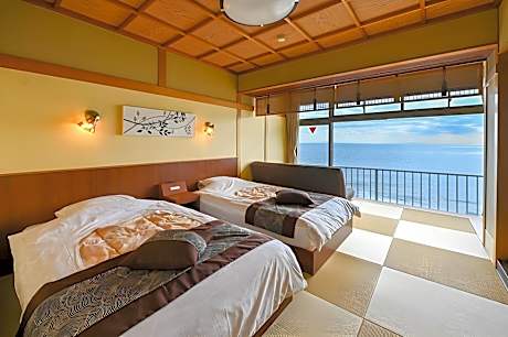 Twin Room with View