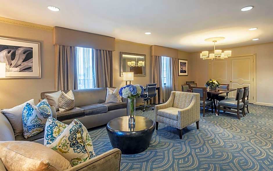 Robert Treat Hotel