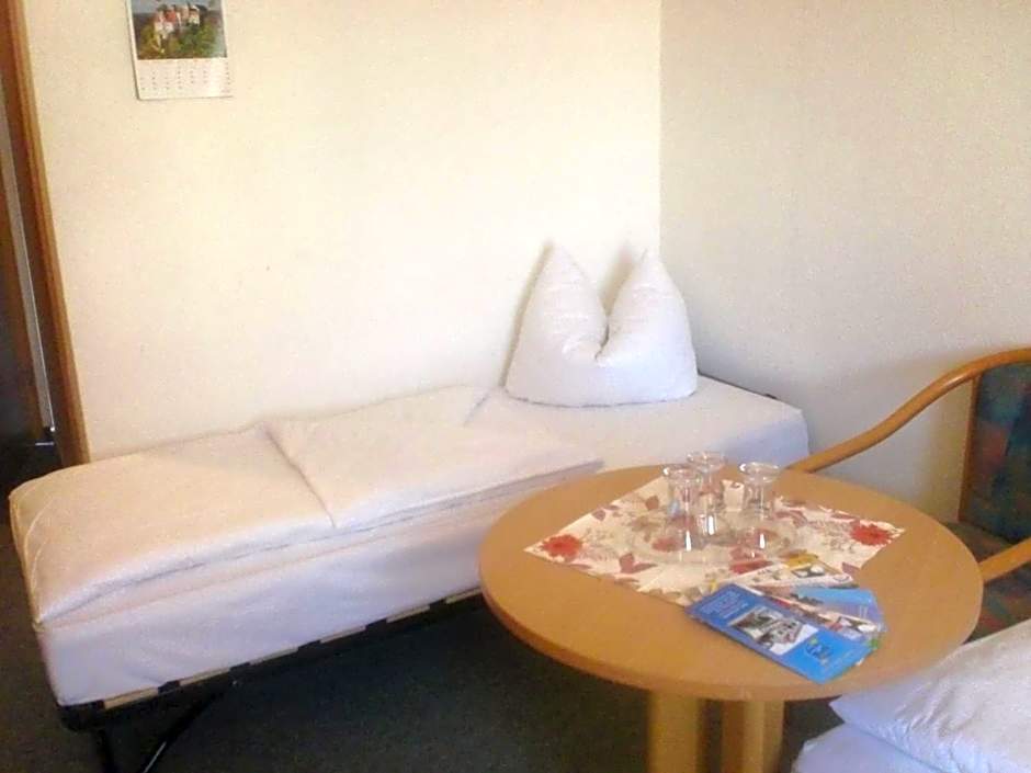 Hotel & Restaurant "Zum Firstenstein"