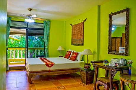 Bungalow - Upper Level