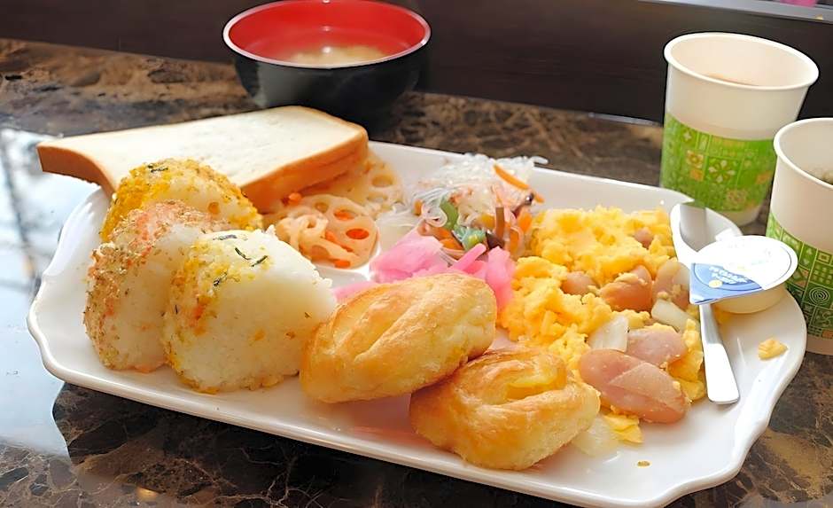 Toyoko Inn Tsu-Eki Nishi-Guchi