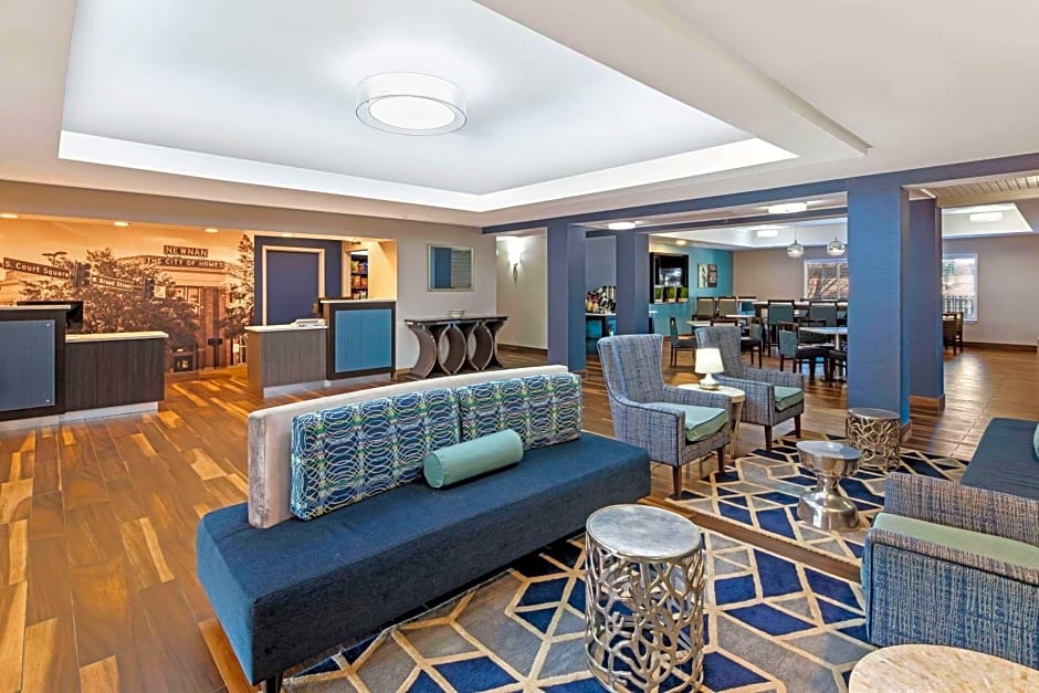 La Quinta Inn & Suites by Wyndham Newnan