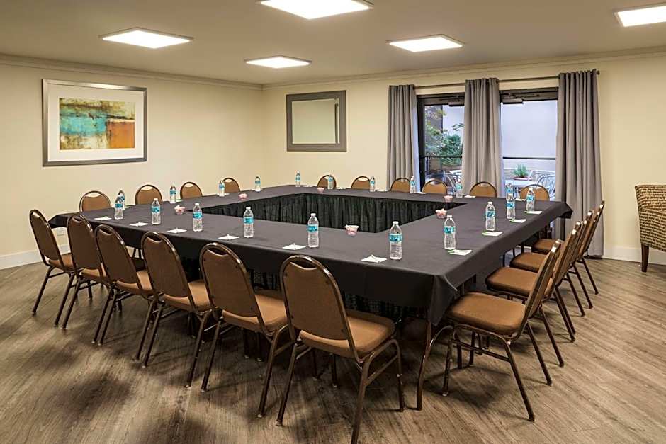 Wyndham Executive Center Columbia