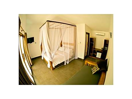 Triple Room with Balcony