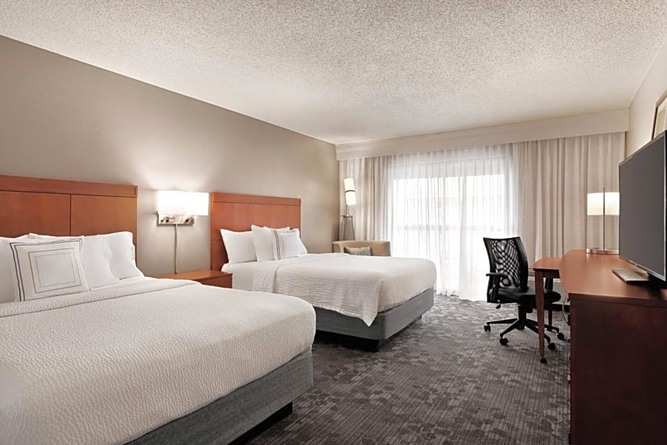 Courtyard by Marriott Tulsa Central