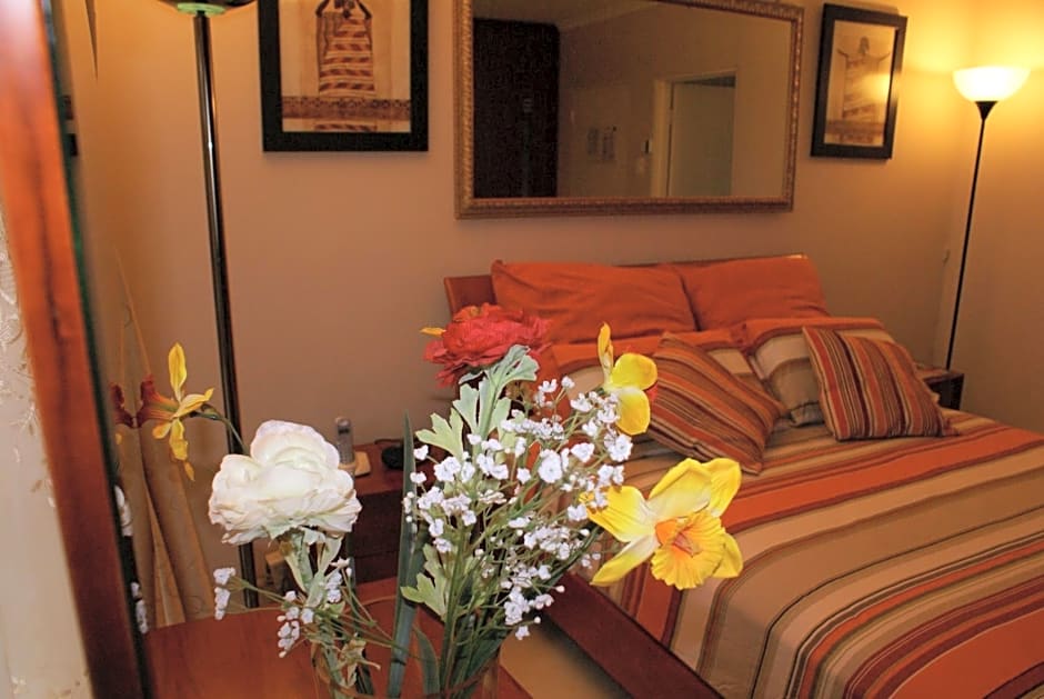 Ekhaya Lodge