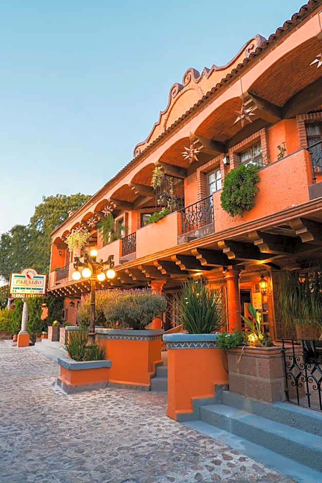 Suites Paraiso Tequis