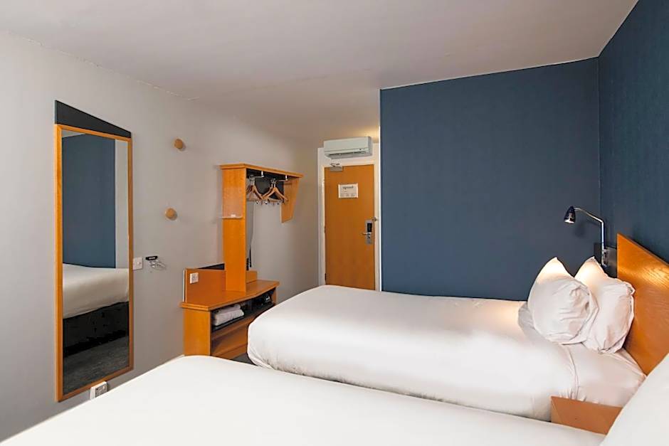Holiday Inn Express Exeter East By IHG