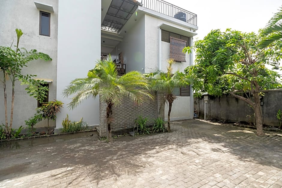 Super OYO 2417 Panen House