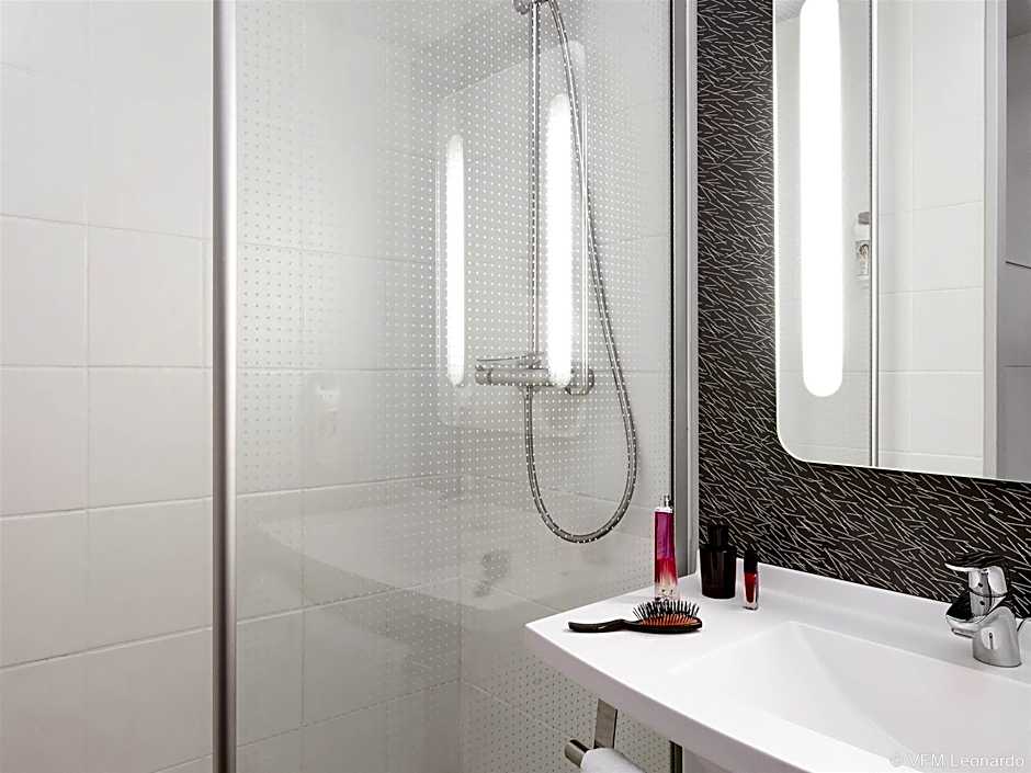 ibis Roanne