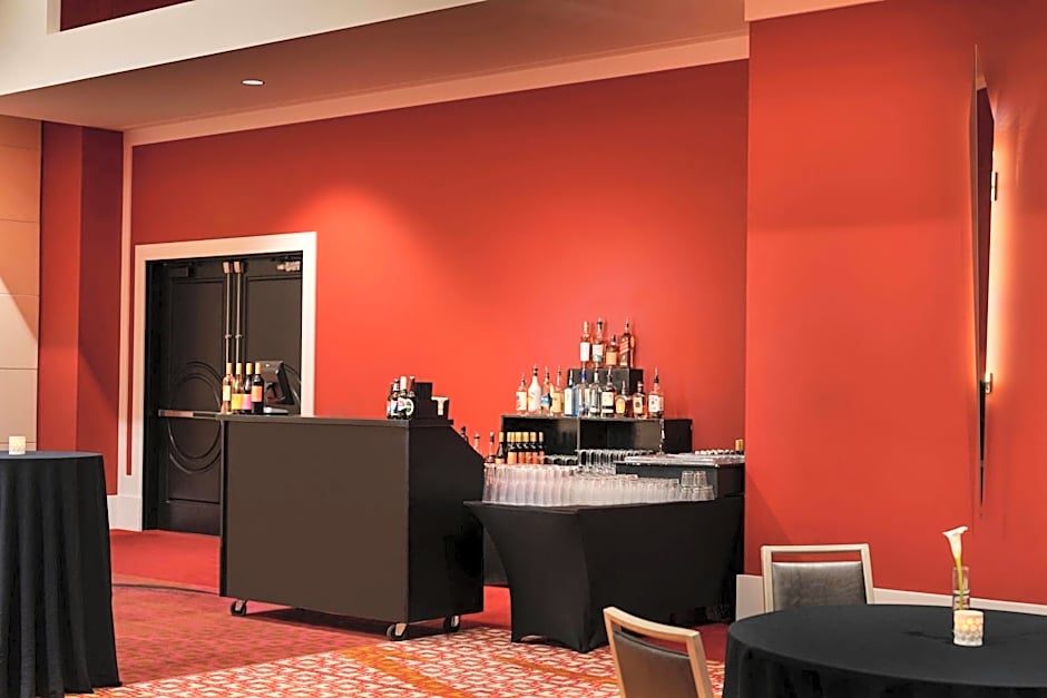 The Davenport Grand, Autograph Collection by Marriott