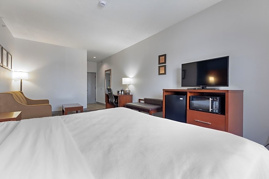 Comfort Suites Lombard - Addison