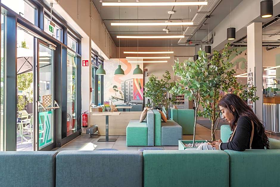 MEININGER Hotel Berlin Airport