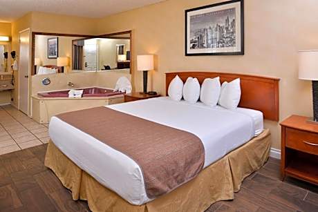 King Room with Spa Bath