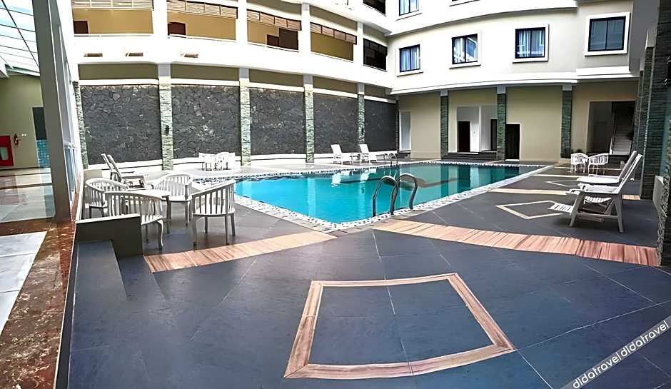 HOTEL NALENDRA PLAZA SUBANG