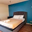 Charming Hotel Style Beverly Hills