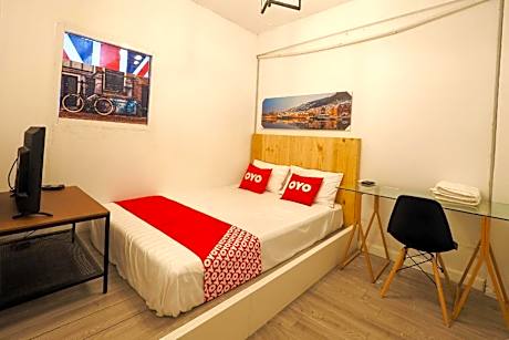 Double Room with Shared Bathroom