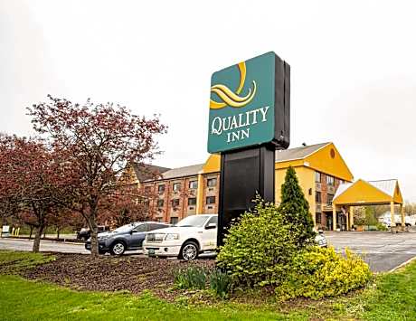 Quality Inn Cromwell - Middletown