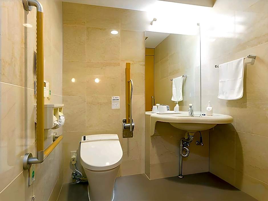 Toyoko Inn Osaka Umeda Nakatsu No.1