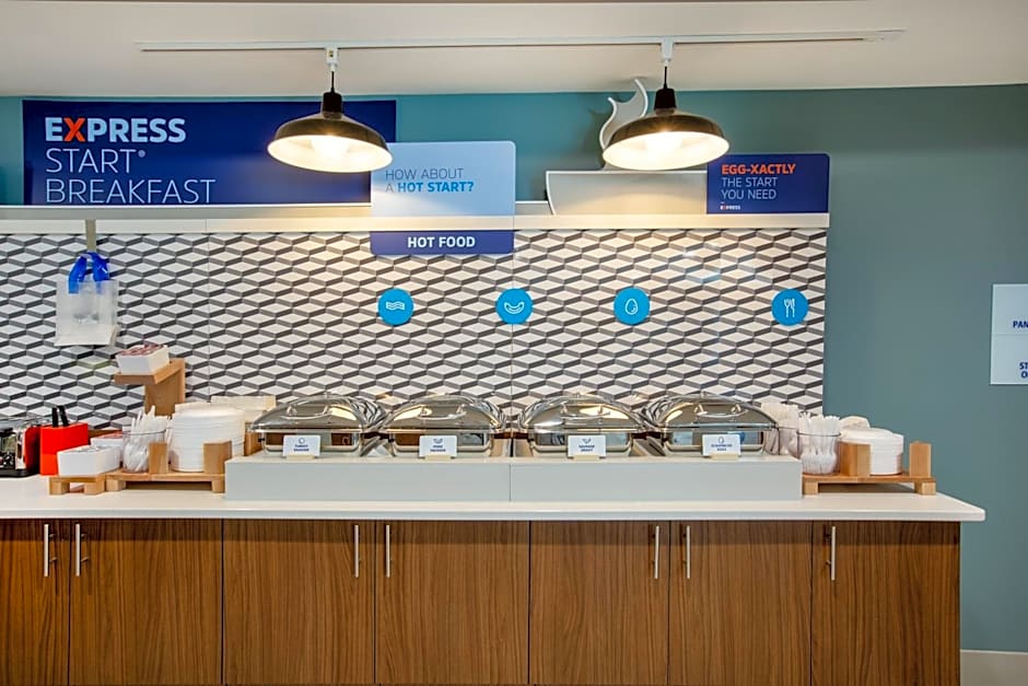 Holiday Inn Express Hastings By IHG