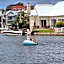 Jeffreys Bay - Life on the Canals