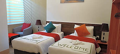 Deluxe Double or Twin Room