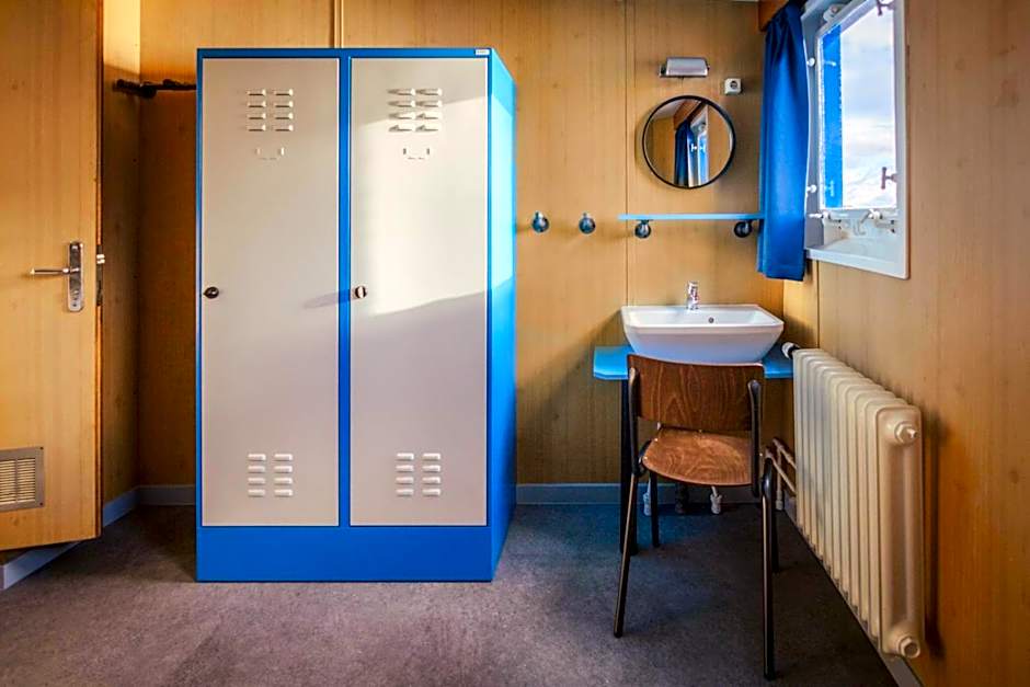 ARCONA - Übernachten auf dem Wasser - direkt am Bontekai