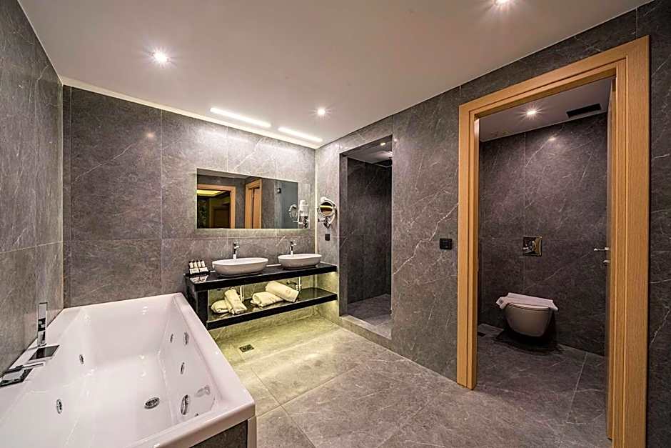 Dolce by Wyndham Athens Attica Riviera