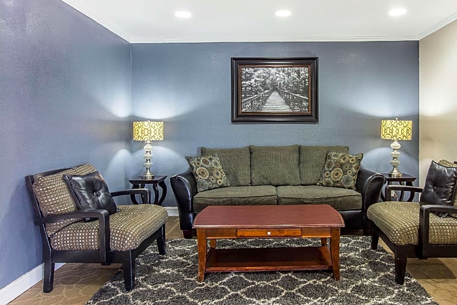 Quality Inn Homewood Birmingham I-65 – Homewood, AL