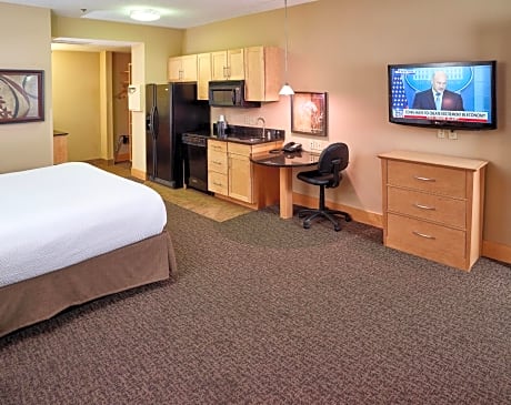 Executive King Room - Non-Smoking