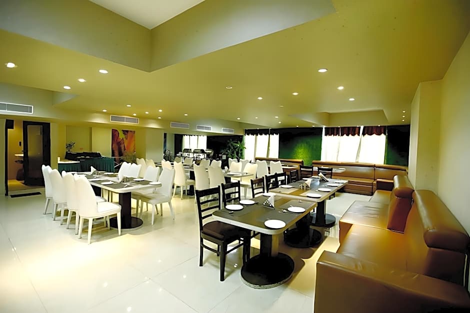 The Grand Radiant Hotel