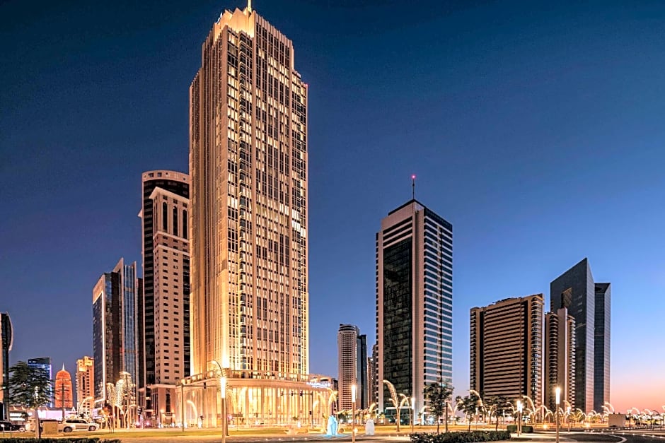 Wyndham Grand Doha West Bay Beach