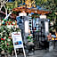 D and B Bungalow's by DeWizZ Management