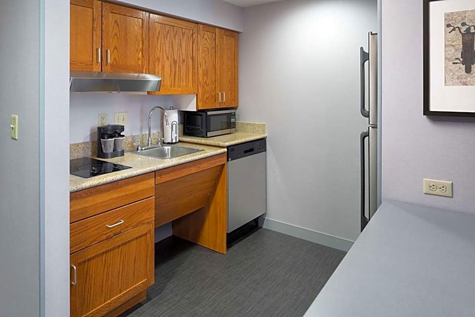 Homewood Suites By Hilton Newburgh-Stewart Airport